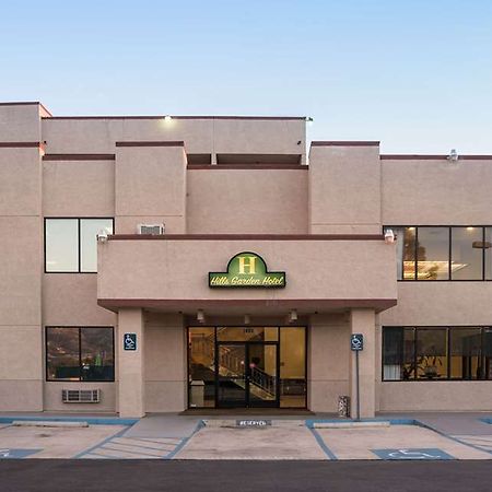 San Bernardino Inn & Suites エクステリア 写真